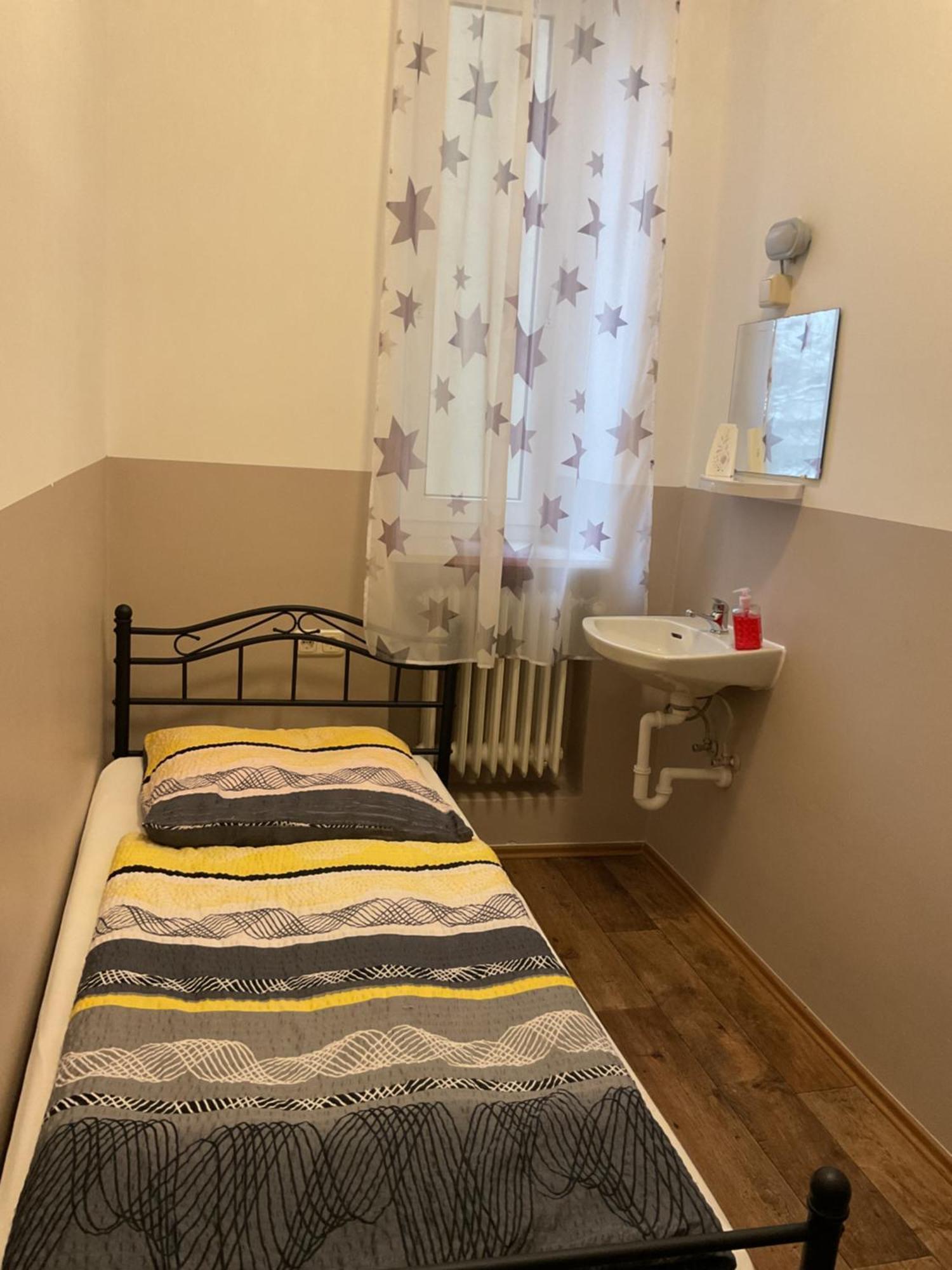Pension&Hostel Anna - Monteurzimmer München Eksteriør billede