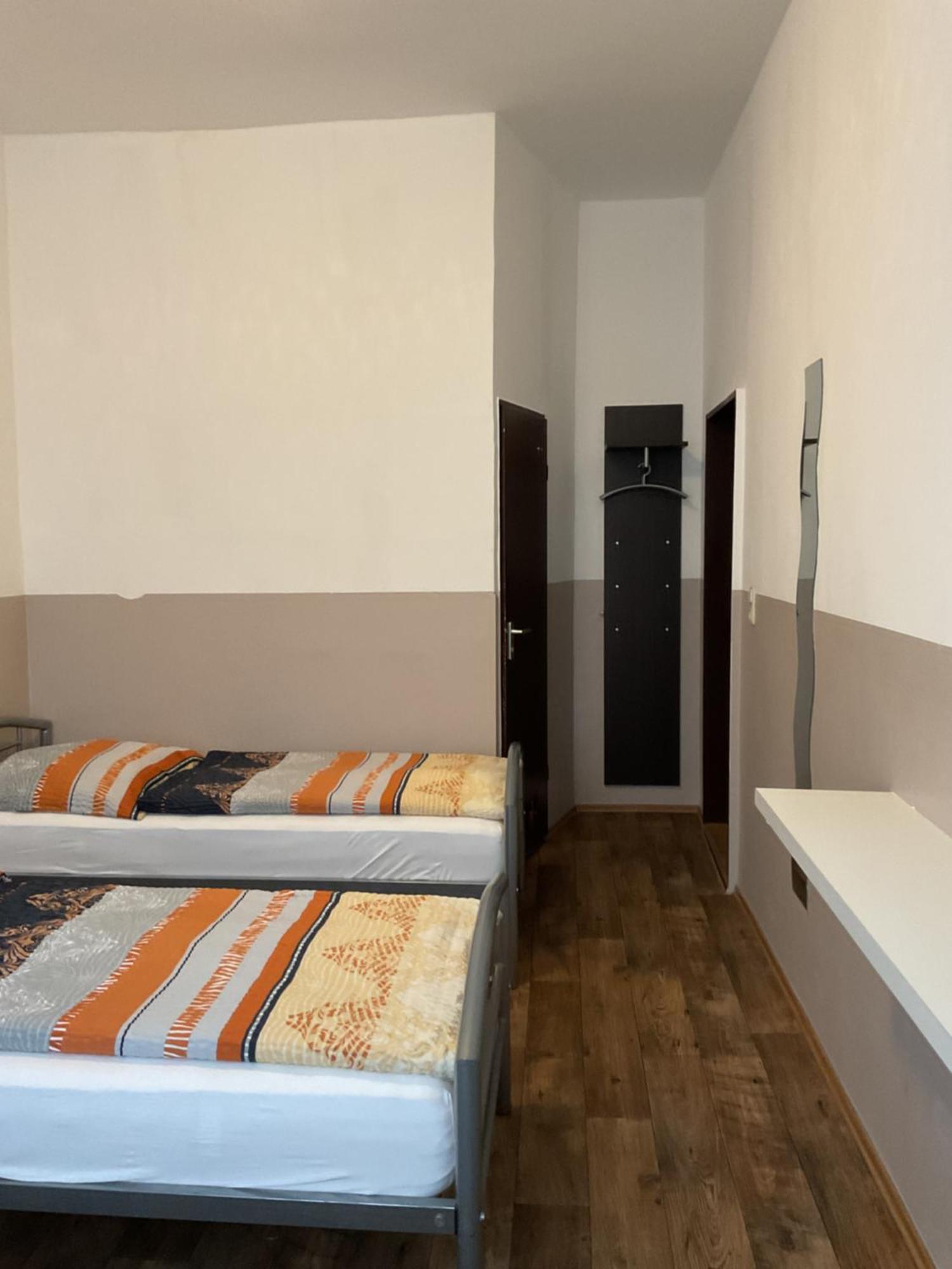 Pension&Hostel Anna - Monteurzimmer München Eksteriør billede