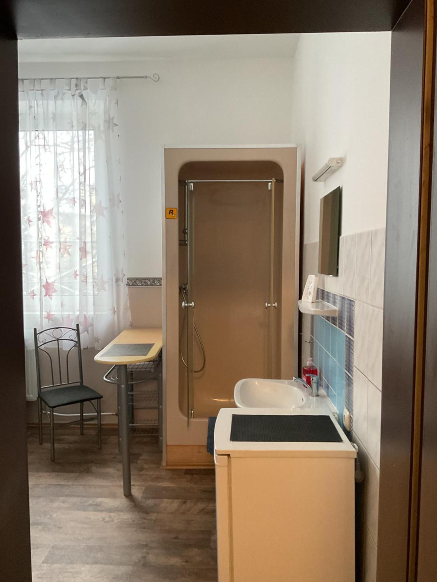 Pension&Hostel Anna - Monteurzimmer München Eksteriør billede