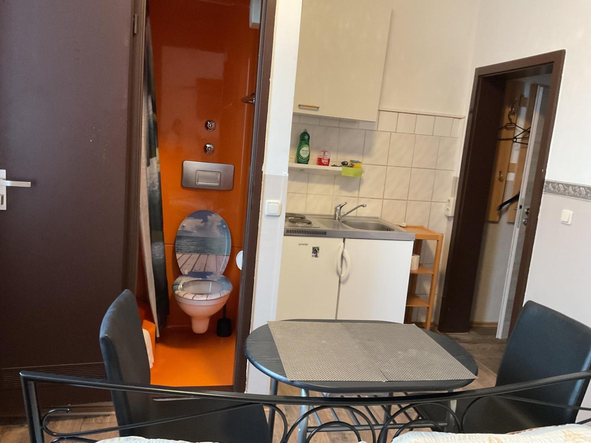 Pension&Hostel Anna - Monteurzimmer München Eksteriør billede