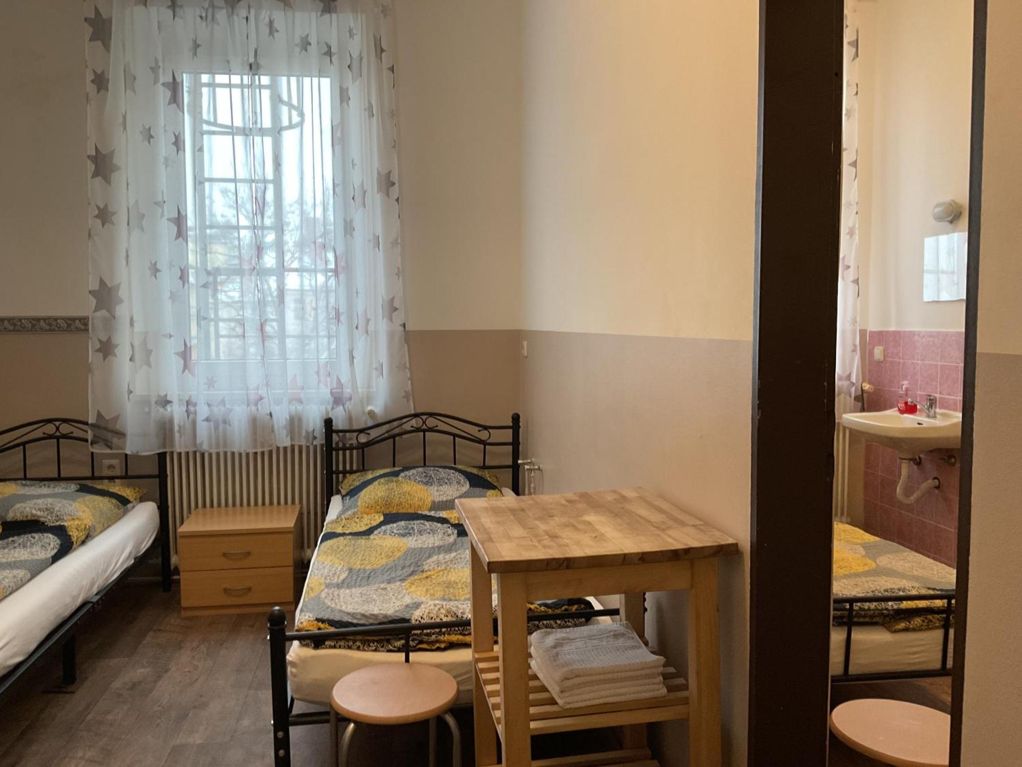 Pension&Hostel Anna - Monteurzimmer München Eksteriør billede
