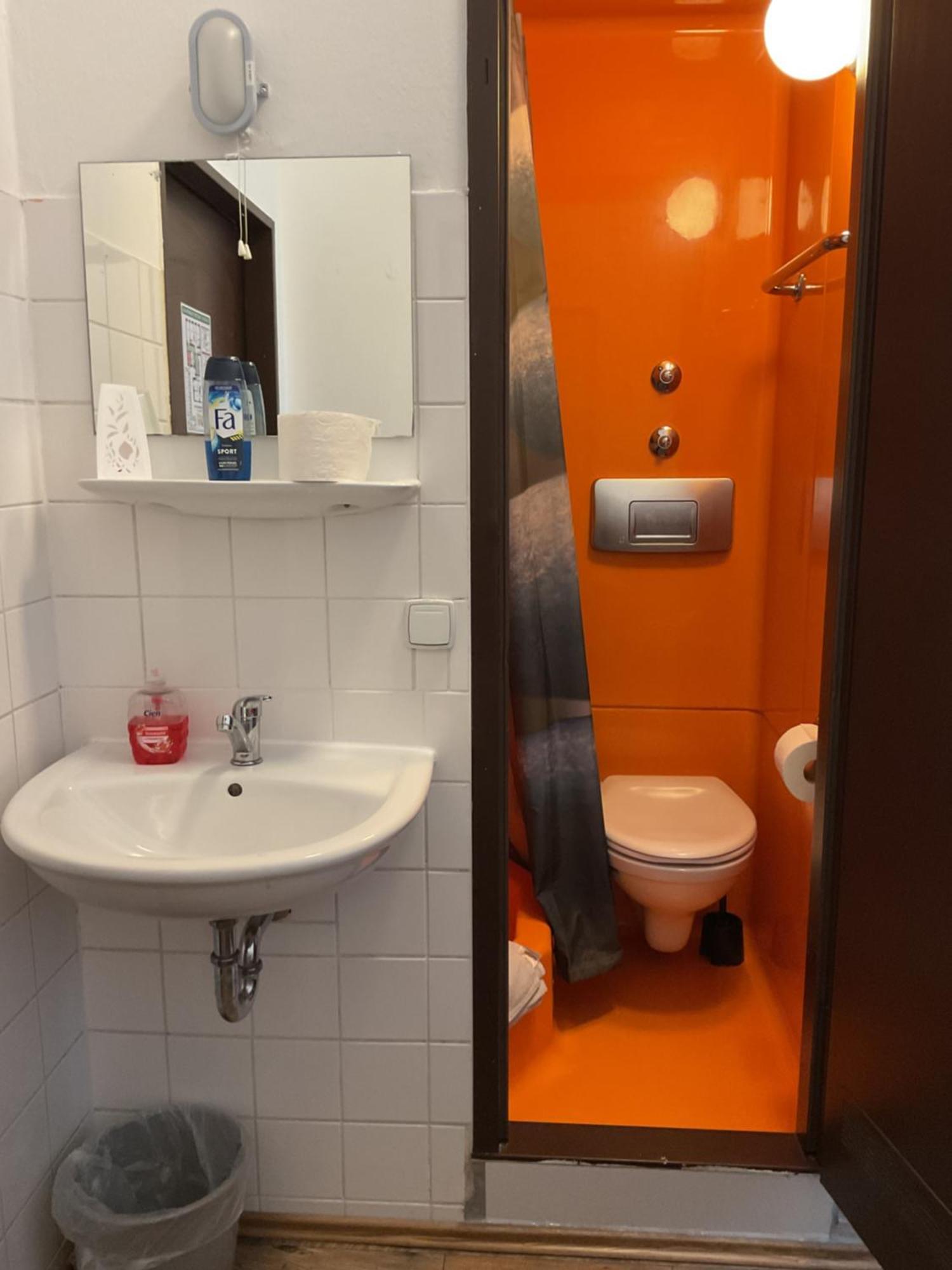 Pension&Hostel Anna - Monteurzimmer München Eksteriør billede